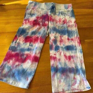 New. Ole Navy hand Tie dyed capris